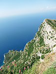 カプリ島・ソラーロ山の展望台から(右)