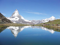 リッフェル湖に映る「逆さマッターホルン」